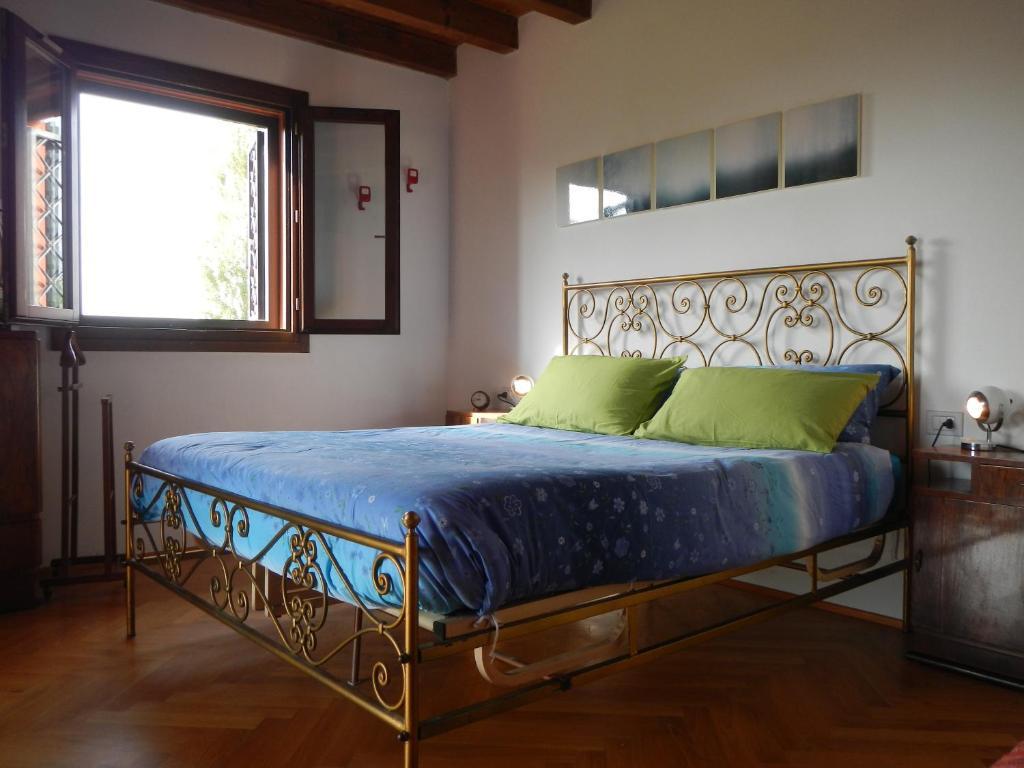 B&B Via Punta 8 Bologna Szoba fotó